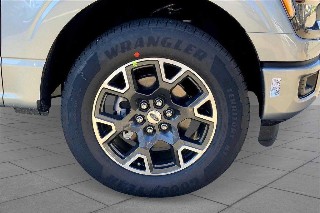 new 2025 Ford F-150 car, priced at $41,650