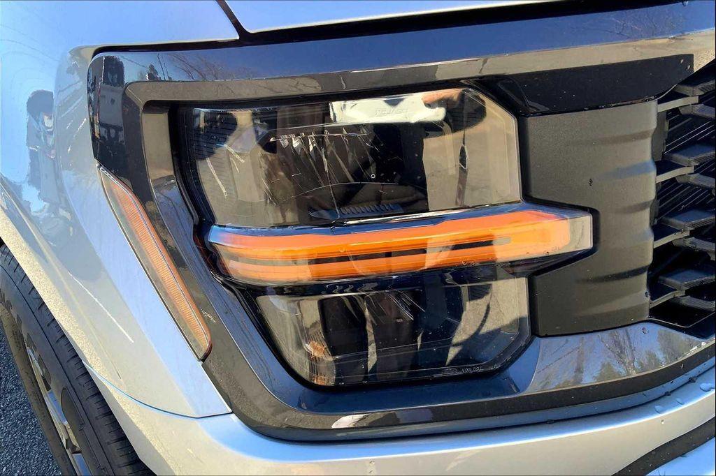 new 2025 Ford F-150 car, priced at $41,650
