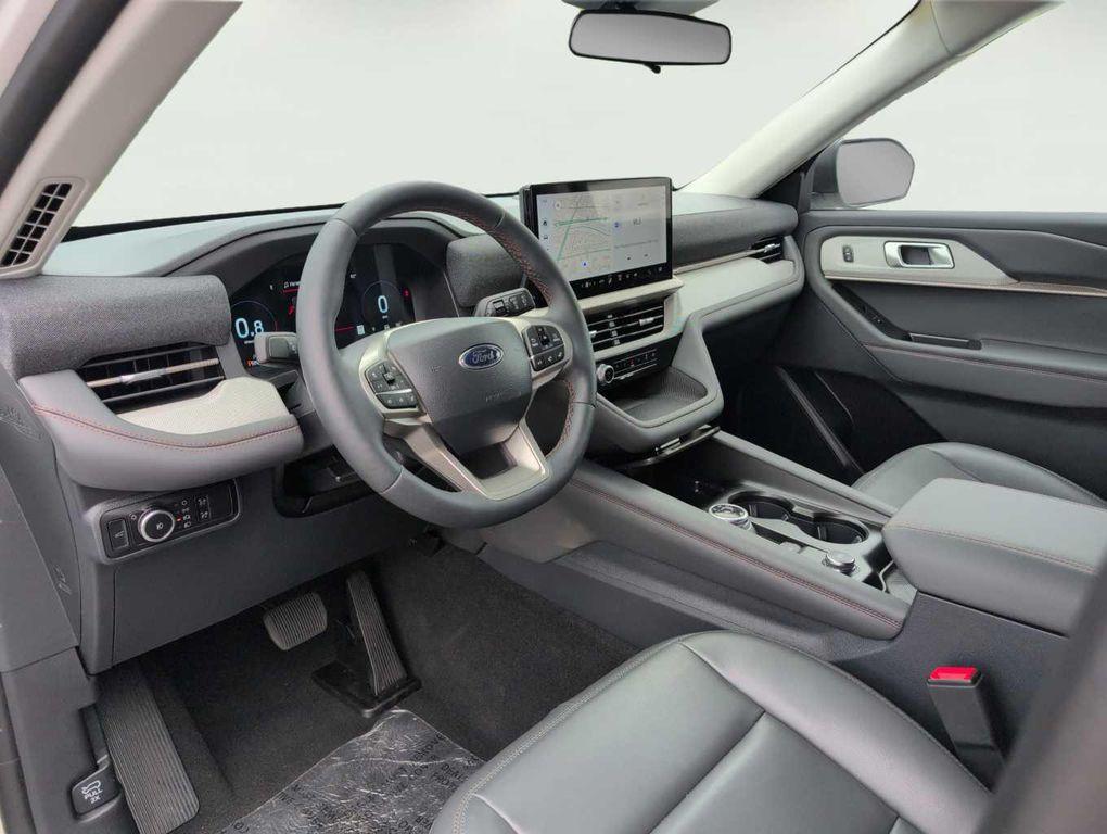 new 2025 Ford Explorer car, priced at $43,951