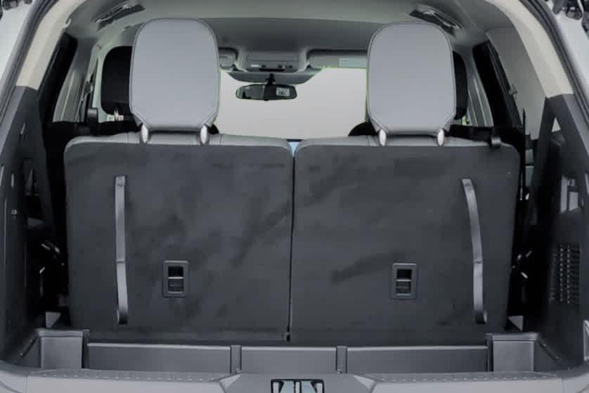 new 2025 Ford Explorer car, priced at $43,951