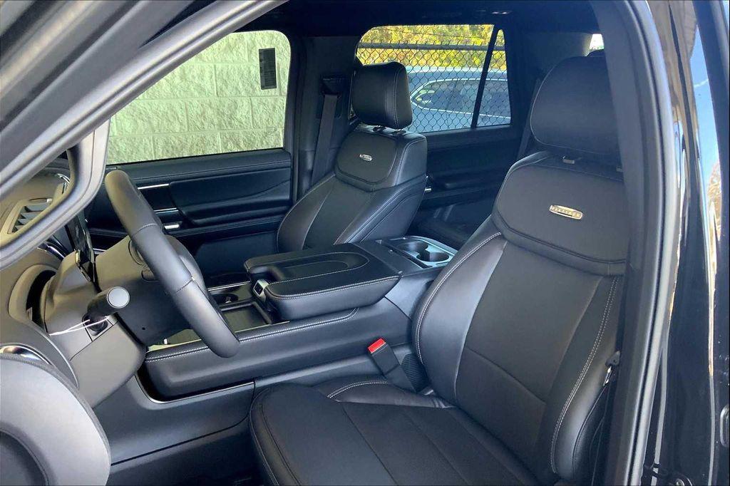 new 2025 Ford Expedition car, priced at $81,485