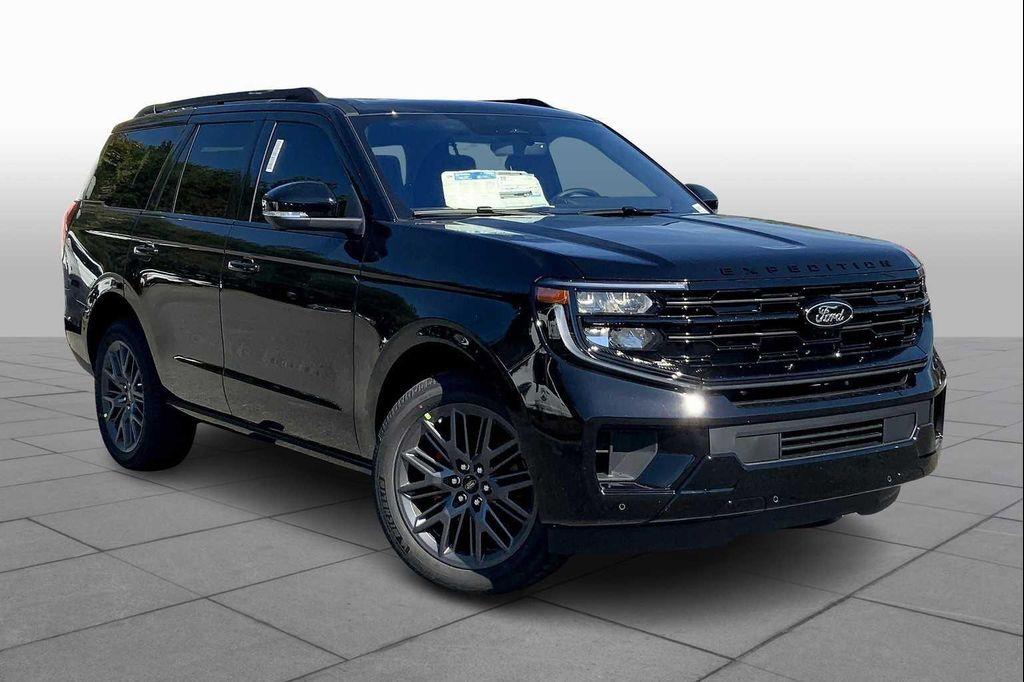 new 2025 Ford Expedition car, priced at $81,485