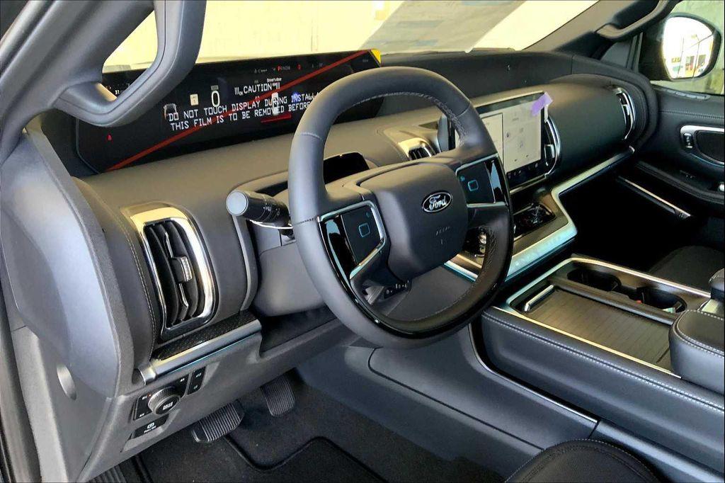 new 2025 Ford Expedition car, priced at $81,485