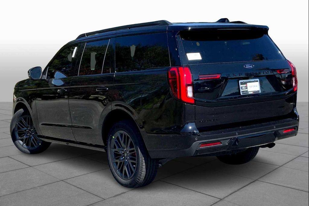 new 2025 Ford Expedition car, priced at $81,485