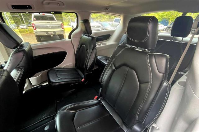 used 2024 Chrysler Pacifica car, priced at $35,999
