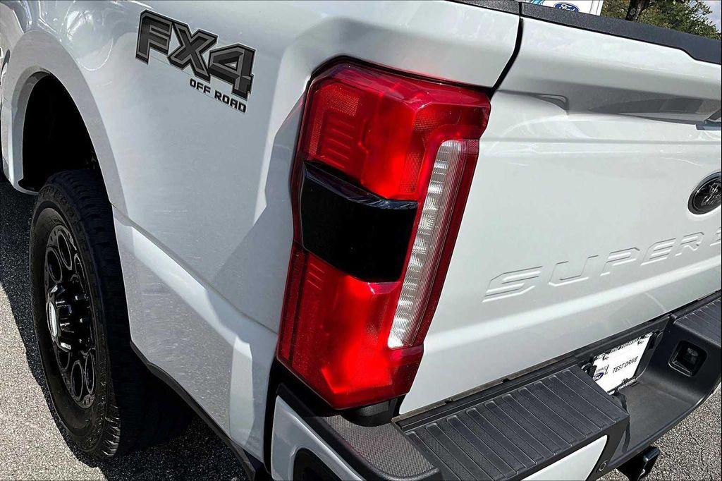new 2025 Ford F-250 car, priced at $83,900