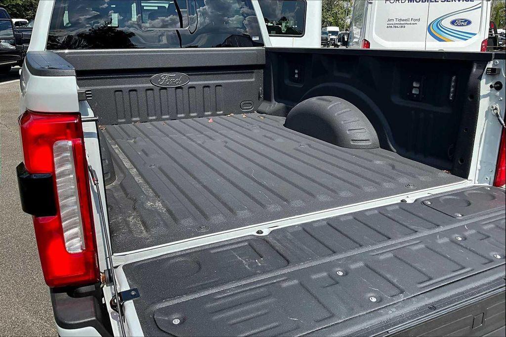 new 2025 Ford F-250 car, priced at $83,900