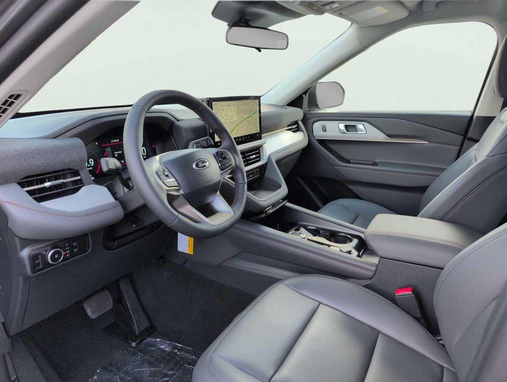 new 2025 Ford Explorer car, priced at $43,050