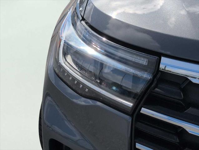 new 2025 Ford Explorer car, priced at $43,050