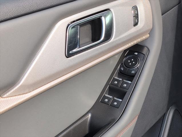 new 2025 Ford Explorer car, priced at $43,050