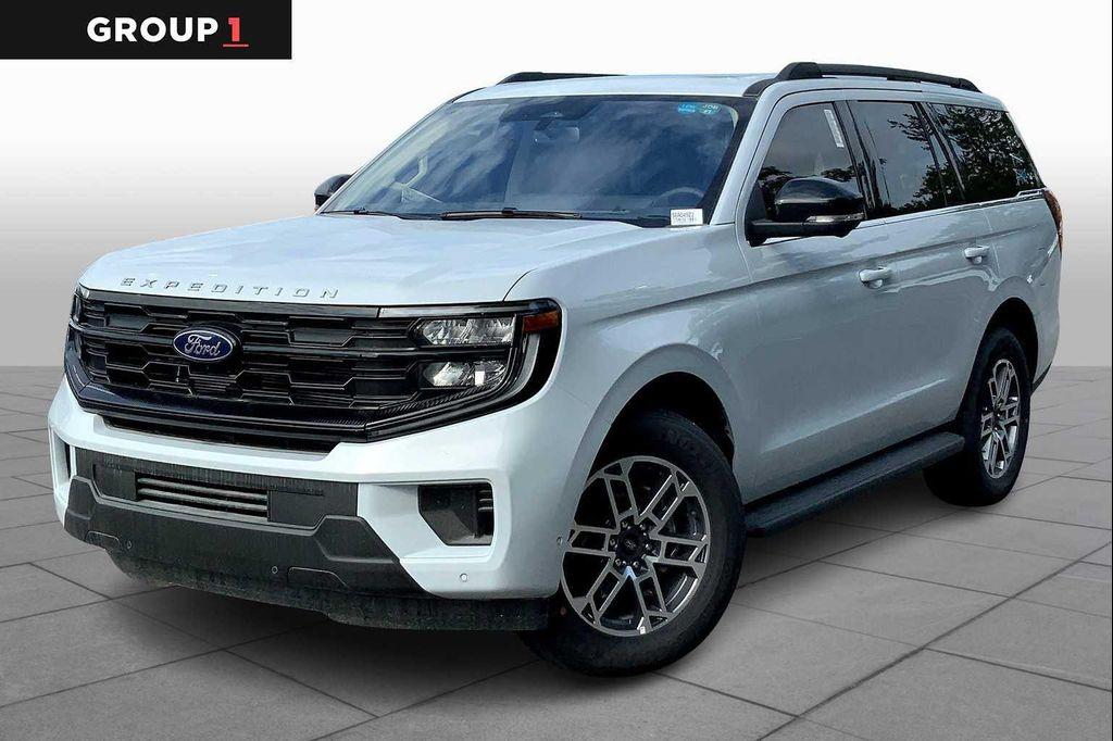 new 2025 Ford Expedition car, priced at $68,210