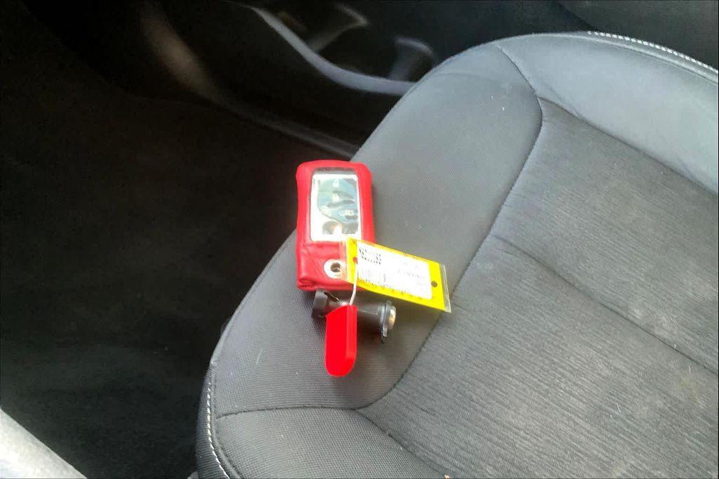 used 2021 Jeep Grand Cherokee L car, priced at $22,850