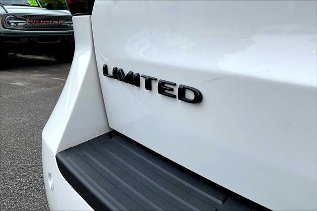 used 2022 Ford Expedition car, priced at $52,999