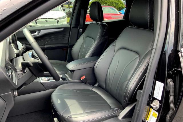 new 2025 Ford Escape PHEV car, priced at $45,515