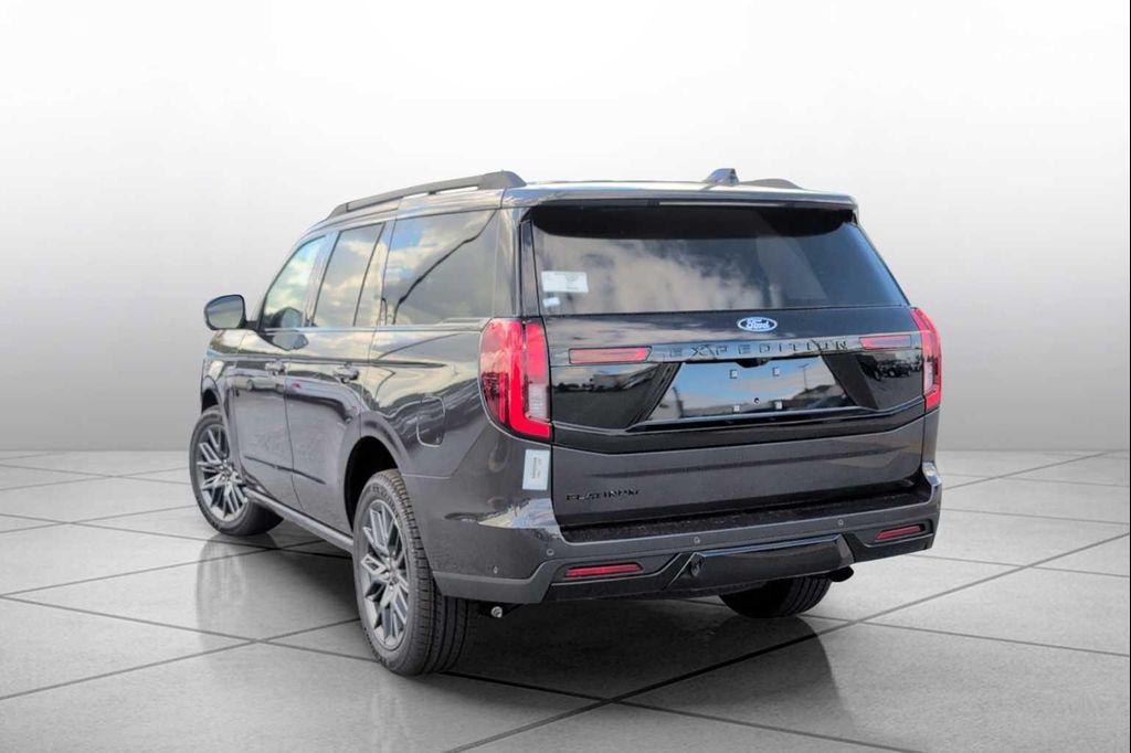 new 2025 Ford Expedition car, priced at $81,590