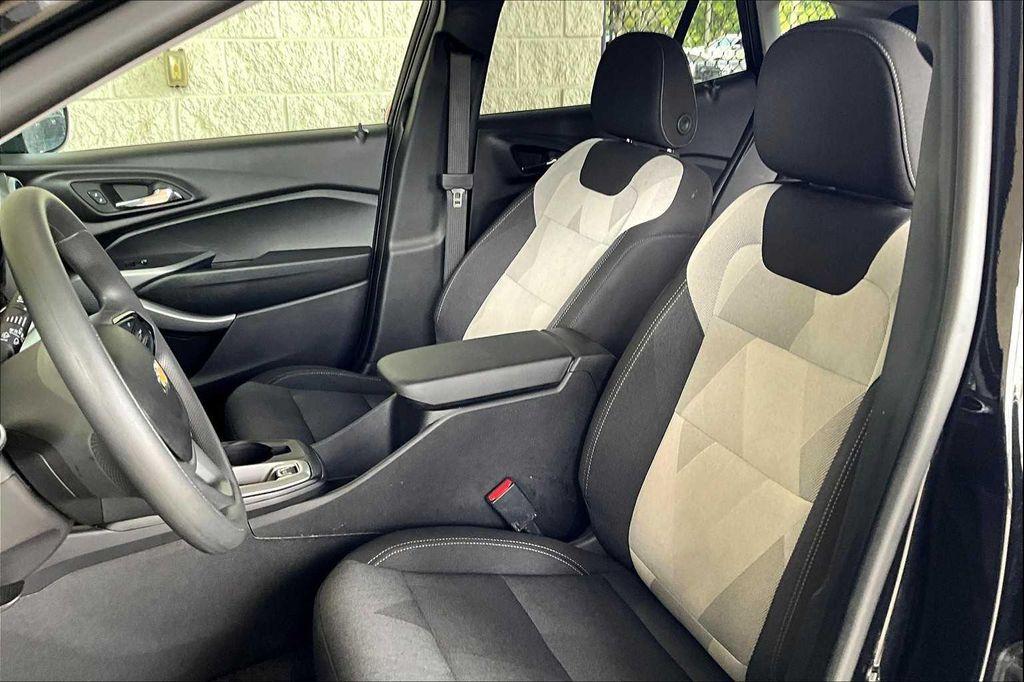 used 2025 Chevrolet Trax car, priced at $21,999