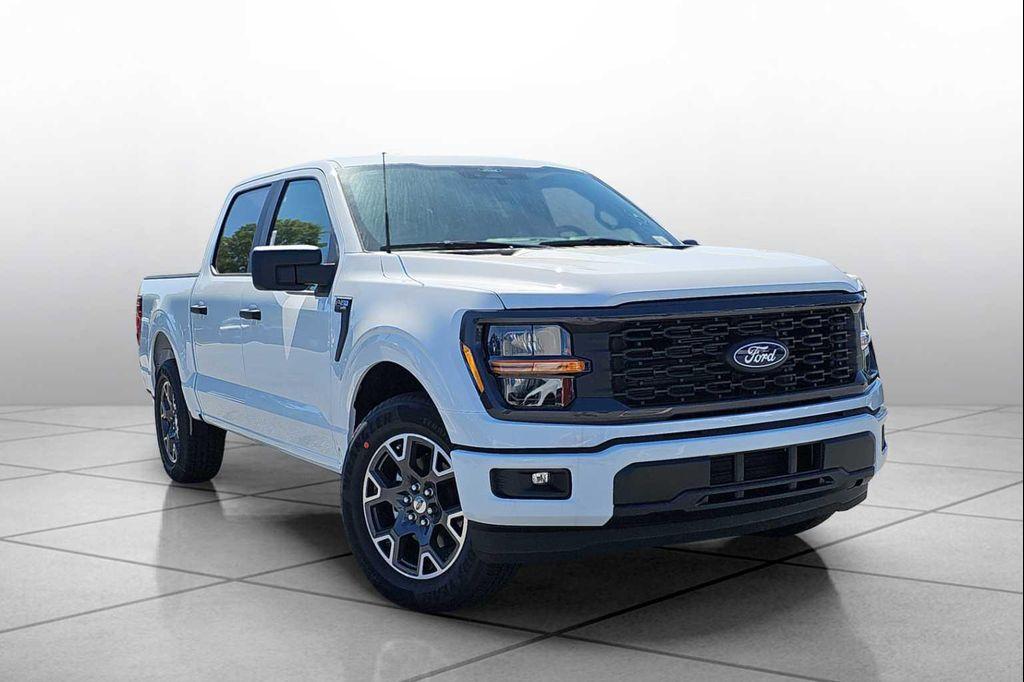 new 2025 Ford F-150 car, priced at $43,795