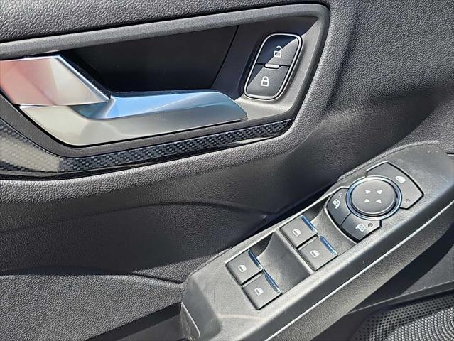 new 2025 Ford Escape car, priced at $39,060