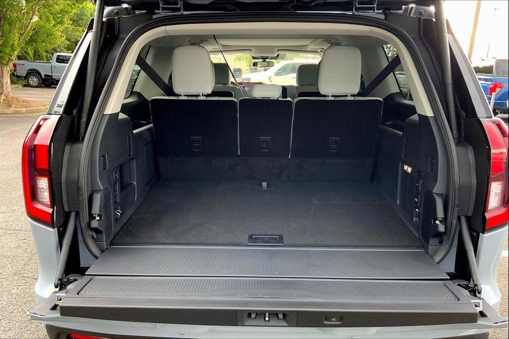 new 2025 Ford Expedition Max car, priced at $84,685