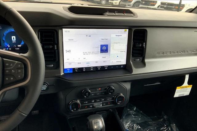 new 2025 Ford Bronco car, priced at $45,071