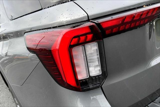 new 2025 Ford Explorer car, priced at $45,323