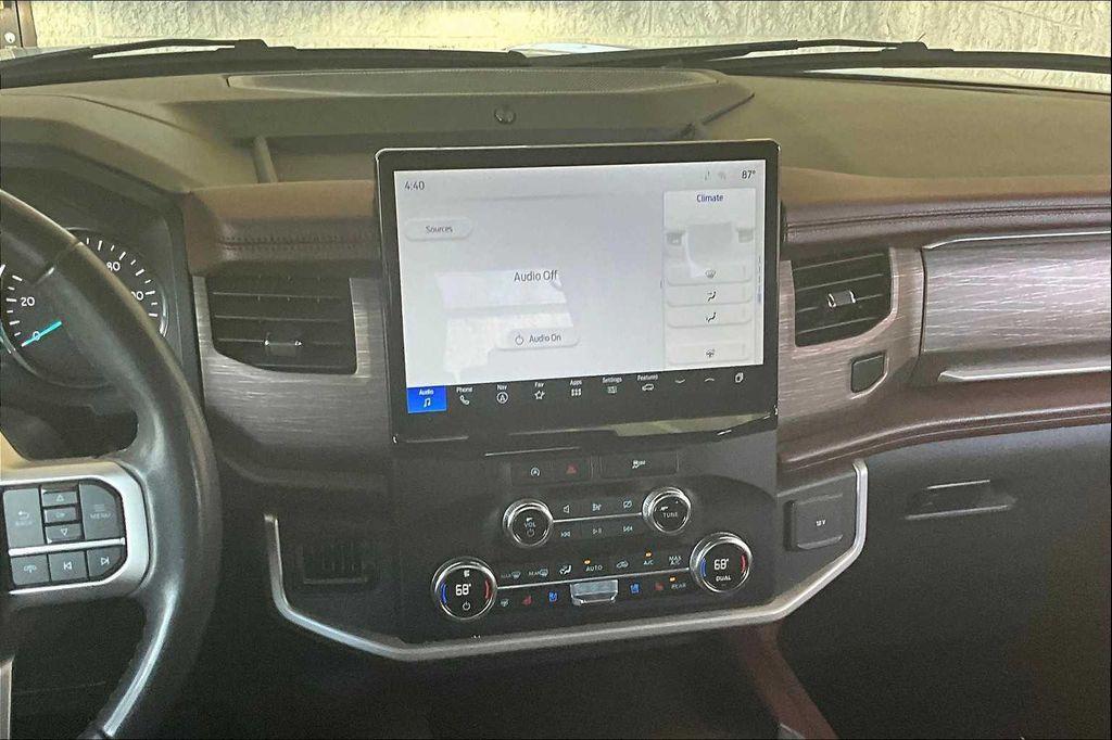 used 2023 Ford Expedition car, priced at $44,999