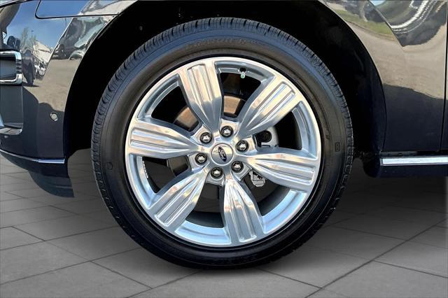 used 2024 Ford Expedition car, priced at $73,499