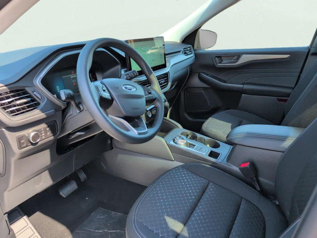 new 2025 Ford Escape car, priced at $33,882