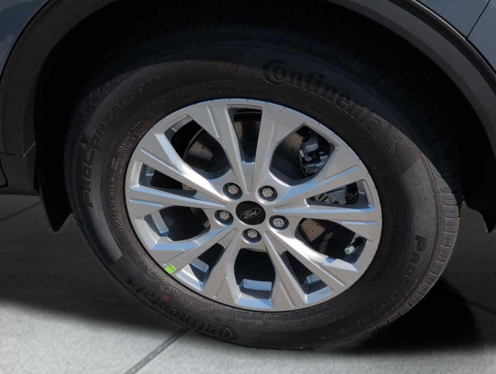 new 2025 Ford Escape car, priced at $33,882