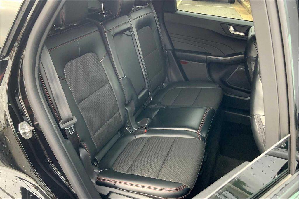 used 2024 Ford Escape car, priced at $24,950