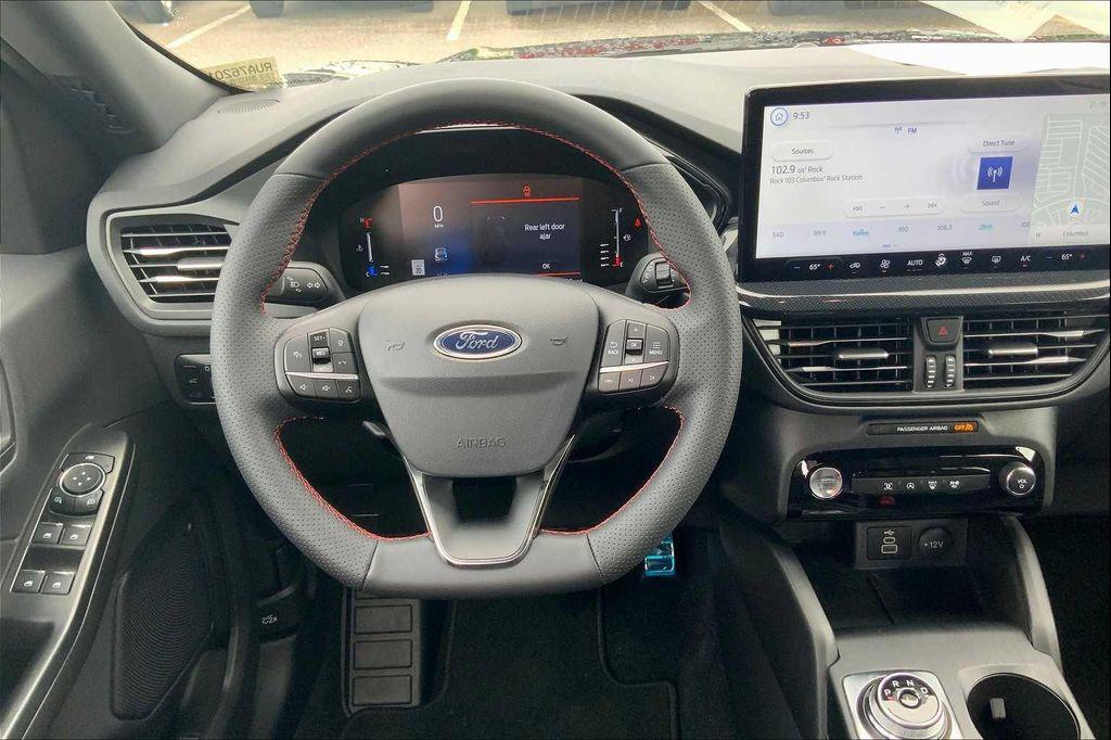 used 2024 Ford Escape car, priced at $24,950