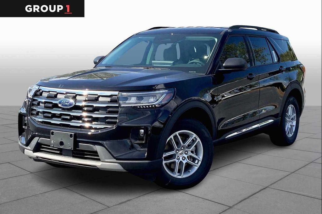 new 2025 Ford Explorer car, priced at $45,665