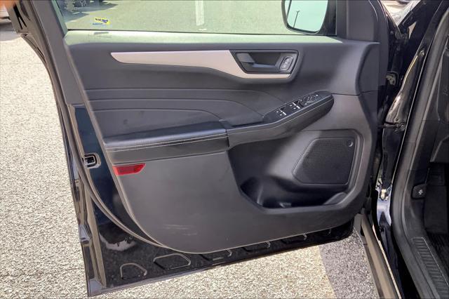 used 2022 Ford Escape car, priced at $18,999