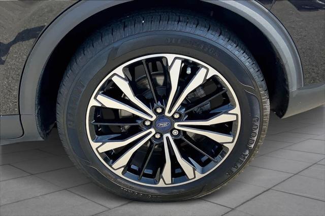 used 2022 Ford Escape car, priced at $18,999