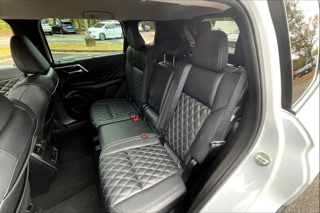 used 2023 Mitsubishi Outlander car, priced at $26,814