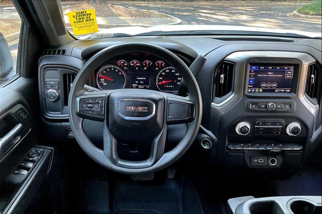 used 2024 GMC Sierra 1500 car, priced at $30,999