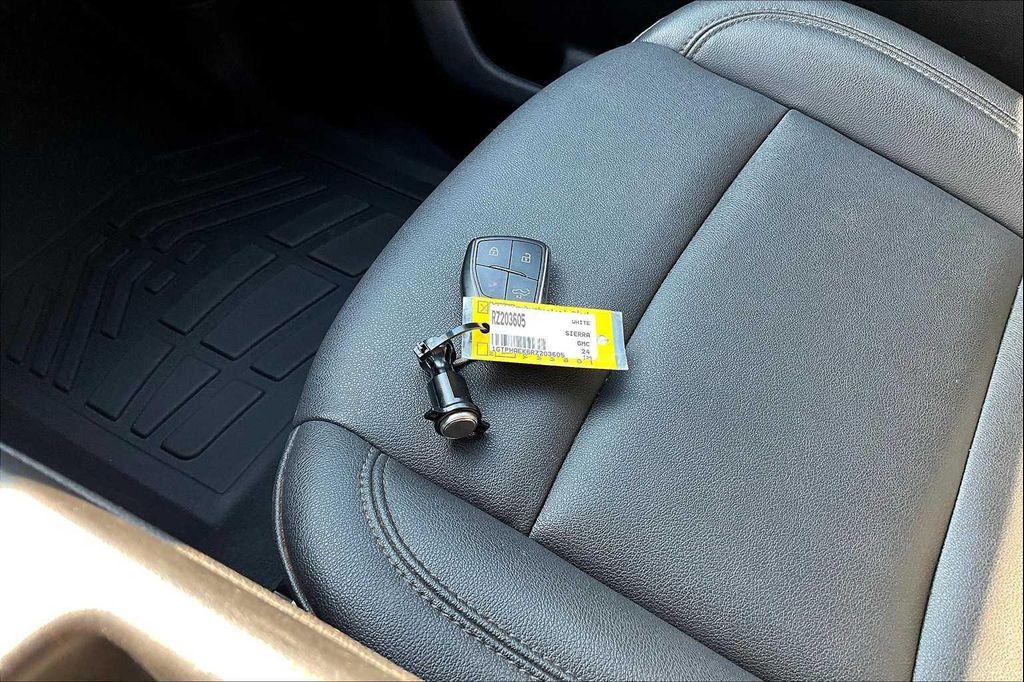 used 2024 GMC Sierra 1500 car, priced at $30,999