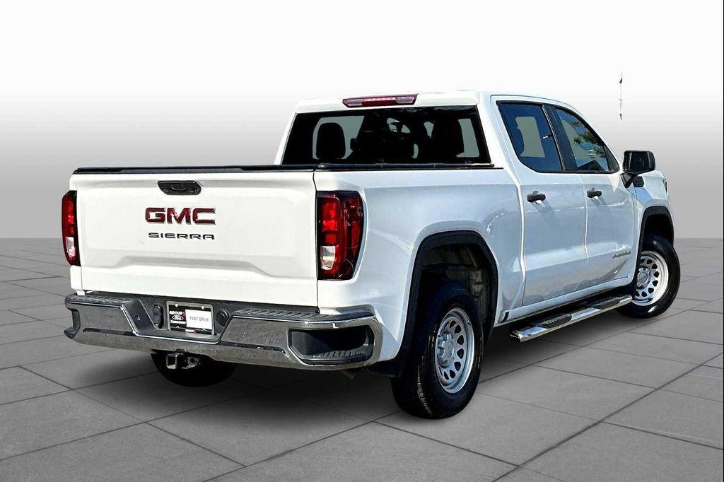 used 2024 GMC Sierra 1500 car, priced at $30,999