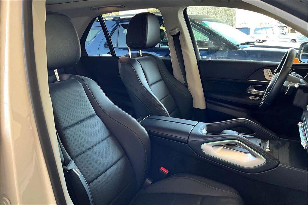 used 2025 Mercedes-Benz GLE 350 car, priced at $61,302