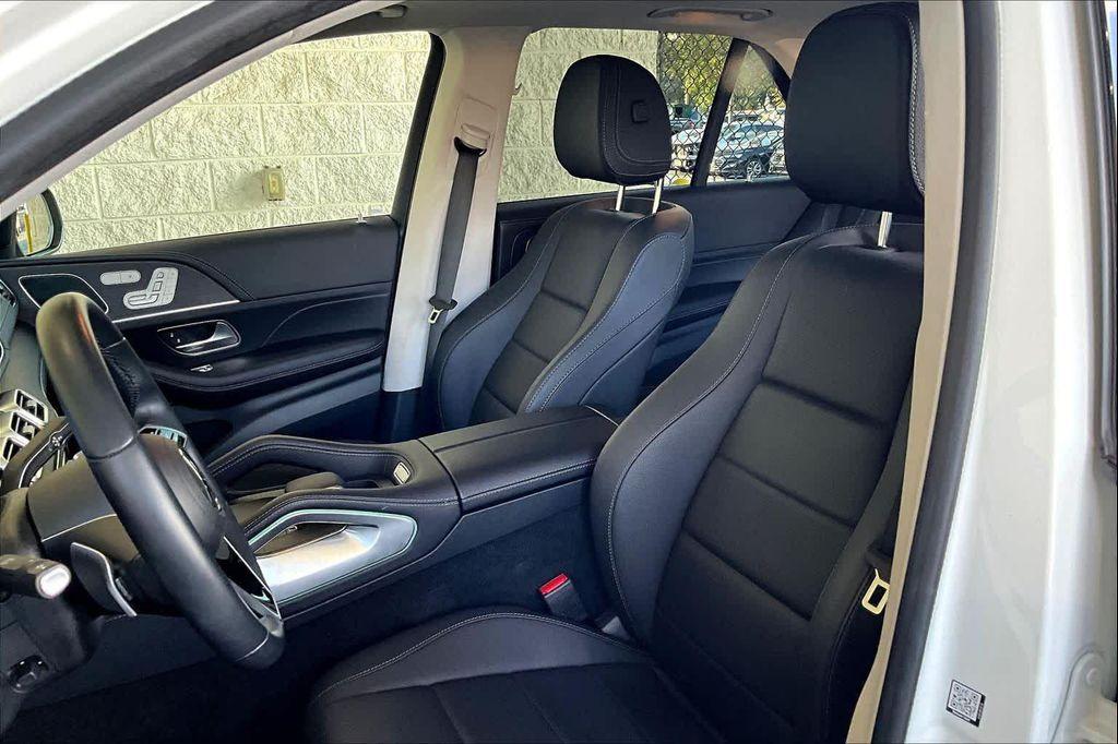 used 2025 Mercedes-Benz GLE 350 car, priced at $61,302