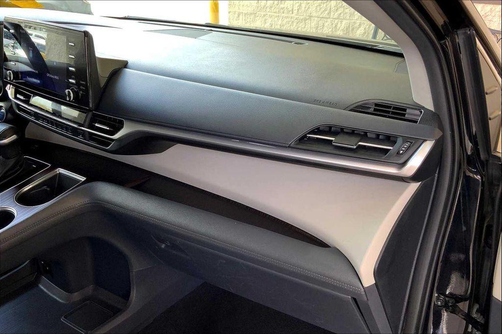 used 2023 Toyota Sienna car, priced at $37,664