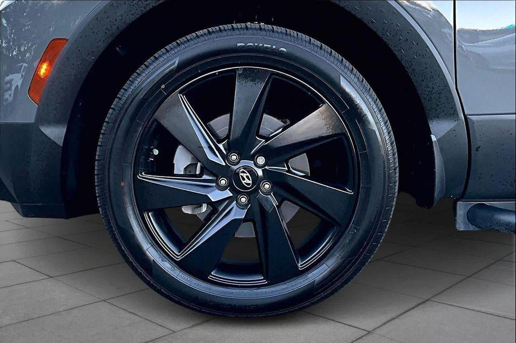 used 2023 Hyundai SANTA CRUZ car, priced at $25,865