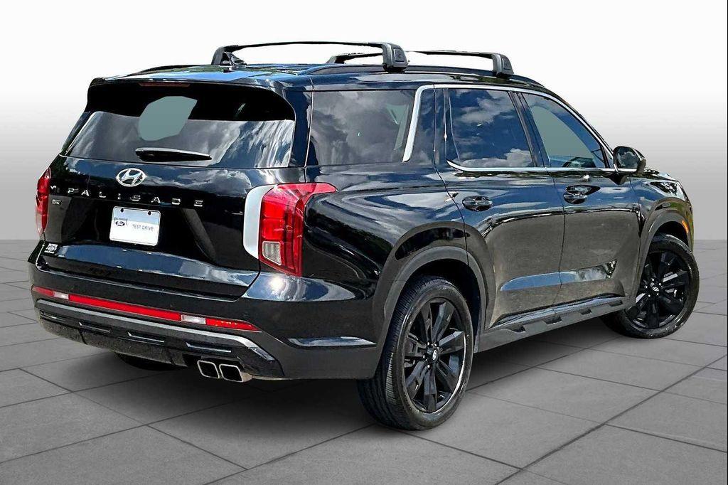used 2024 Hyundai Palisade car, priced at $34,400