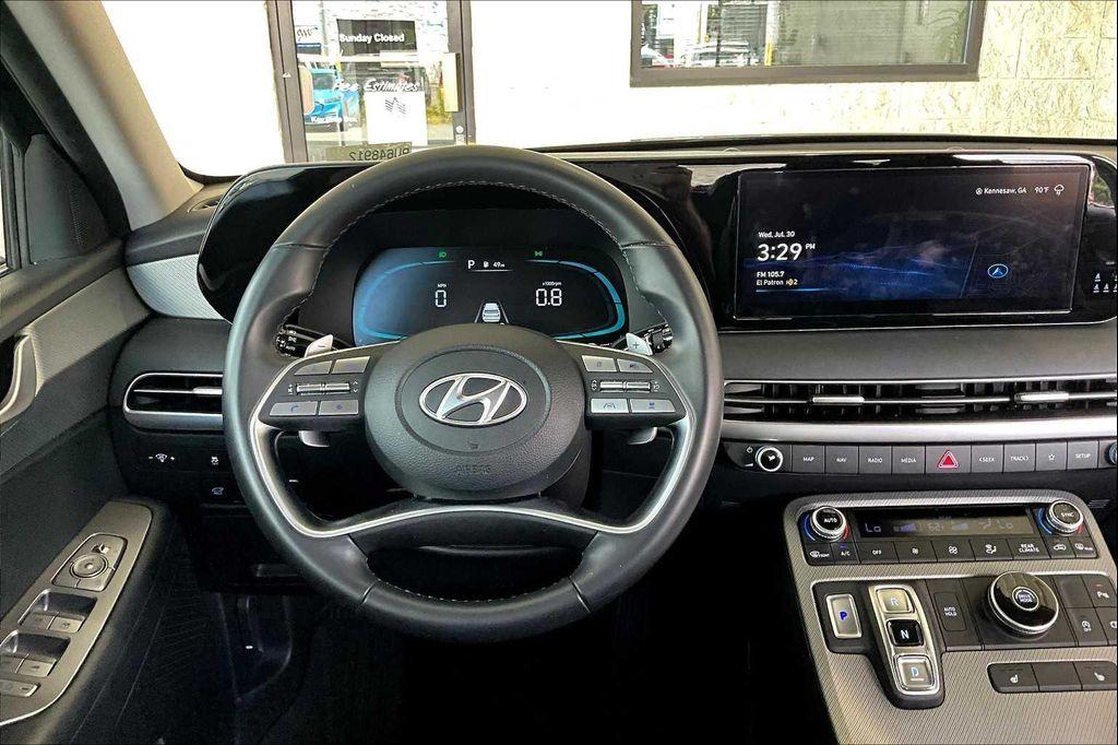 used 2024 Hyundai Palisade car, priced at $34,400