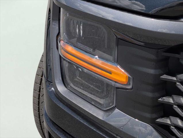 new 2025 Ford F-150 car, priced at $43,377