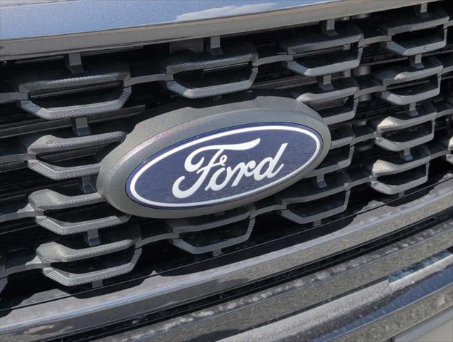 new 2025 Ford F-150 car, priced at $43,377