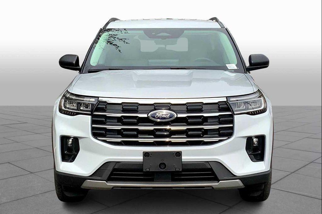 new 2025 Ford Explorer car, priced at $45,665