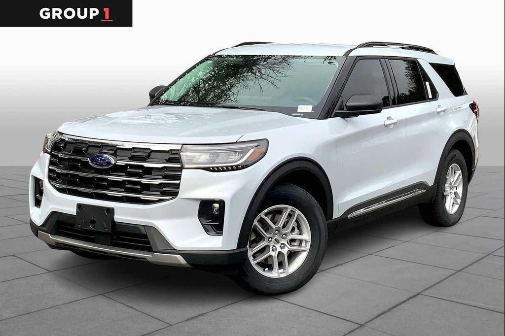 new 2025 Ford Explorer car, priced at $45,665