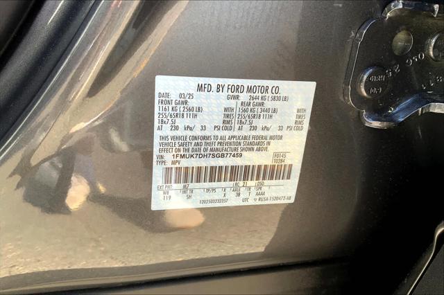 new 2025 Ford Explorer car, priced at $42,462