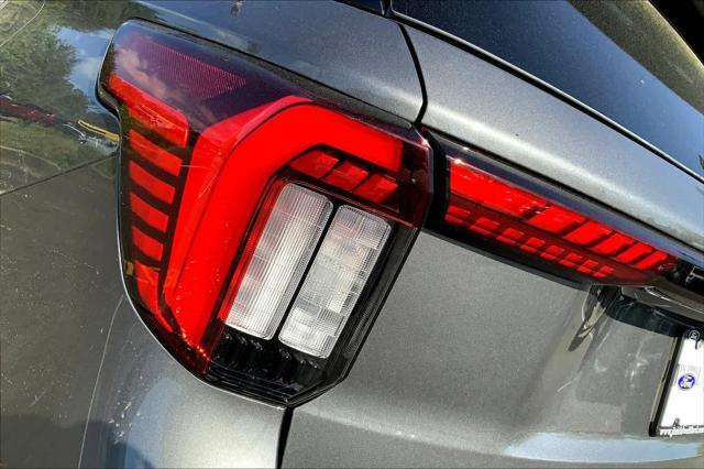 new 2025 Ford Explorer car, priced at $42,462